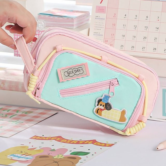 Dackel Schreibwaren Tasche in Pink mit großem Fassungsvermögen und vier Fächern - Bild 1