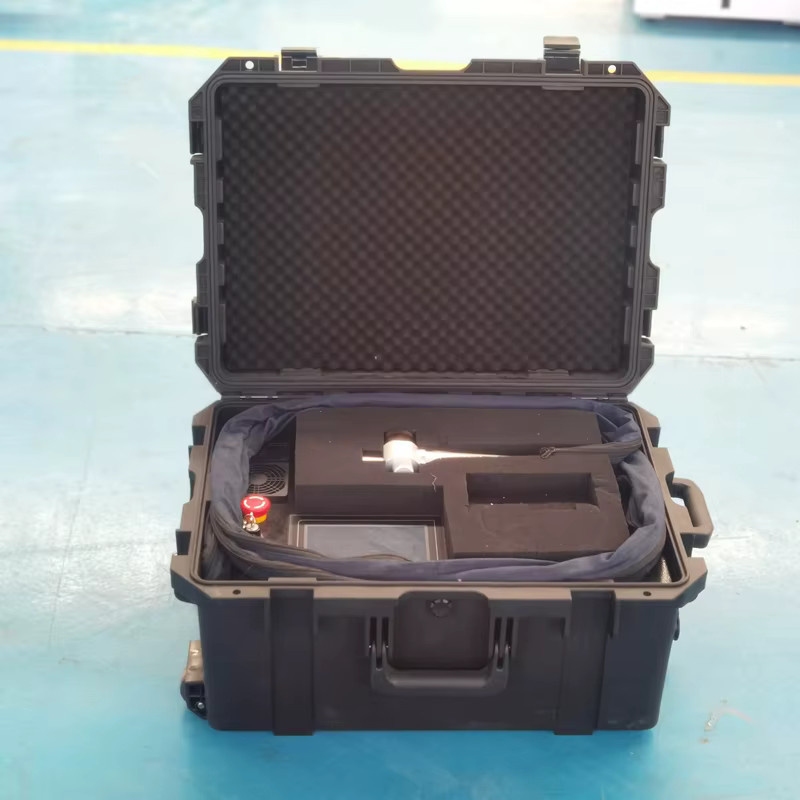 Tragbare Faser-Puls-Laserreinigungsmaschine von ACCTEK zur Entfernung von Rost, Öl, Farbe und Graffiti auf Metall und Holz - Bild 4
