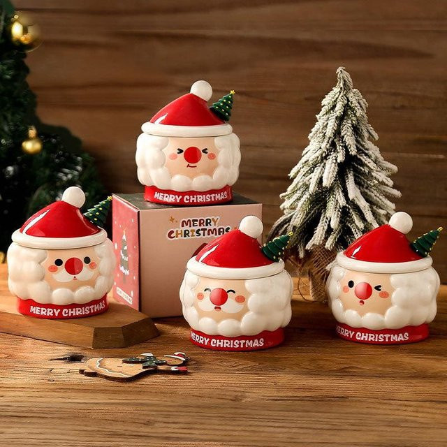 Handbemalte dreidimensionale Santa Claus Keramiktasse mit Deckel von Yiran Furniture in Schwarz und Multicolour, 450,5 ml - Bild 1