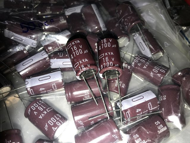 Chemi-Con Nippon Kya Elektrolytkondensator 4700µF 16V Low ESR, 10er Packung - Bild 1