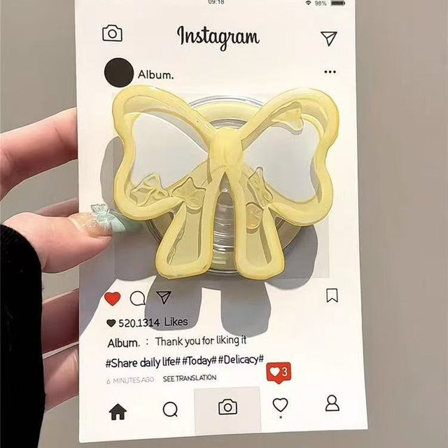 Magnetischer MagSafe Griptok Ständer mit gelbem Cartoon-Design für iPhone, faltbare Handyhalterung und kabellose Ladefunktion - Bild 1