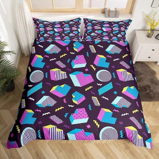 Bettwäsche Set Your Warm Home im Retro Memphis Stil mit geometrischen Formen, Multicolor, Material Mikrofaser Polyester, B/H: 133 x 200 cm (Hinweis: Maß 70x133cm im Text wurde als unvollständig interpretiert, falls 133cm die Breite ist) - Bild 1