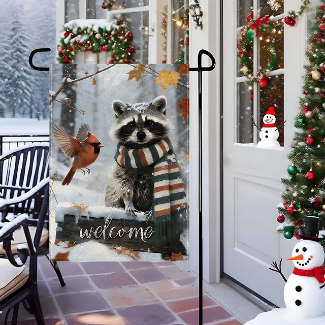RoarGosh Gartenflagge mit Waschbär-Design im Wintermotiv, Mehrfarbig, B/H: 45 x 30 cm - Bild 1