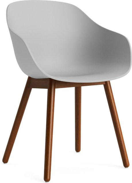 HAY About A Chair AAC 212 mit Armlehnen in Grau mit Holzgestell und organischem Design - Bild 1