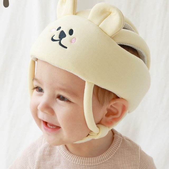 Sicherheitshhelm für Babys und Kleinkinder als Kopfschutz mit Hasen-Design in Beige - Bild 1