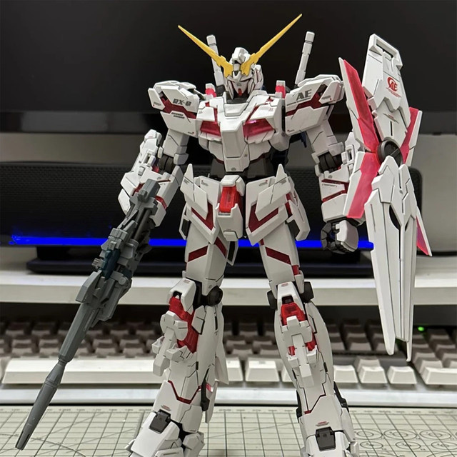 TAKARA TOMY Gundam HG1/144 Unicorn Unit 1 Destroy Mode, Modellbausatz, Actionfigur - Bild 1