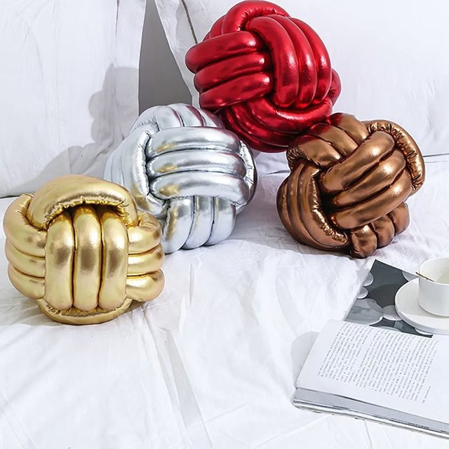 Inyahome Weihnachtsknotenkissen in Gold aus weichem Plüsch im skandinavischen Design - Bild 1
