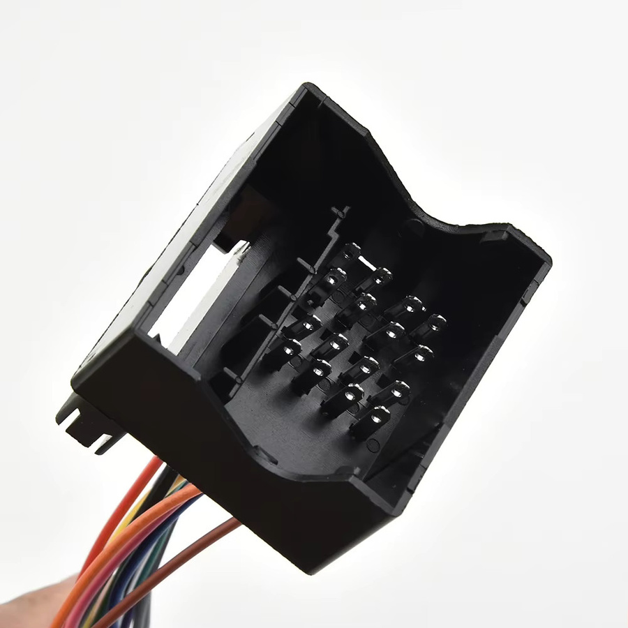 Bluetooth Adapter von Heinrich Tung für BMW E39 E53 X5 E83 X3 Z4 E85 und Mini R50 R53 zur Nutzung von CD-Radio, Navi und Musik via Aux-Kabel mit Freisprecheinrichtung - Bild 3