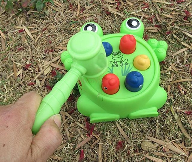 Binchi Frosch schlägt auf Boden Maus, Klopfspielzeug, Puzzle - Bild 1