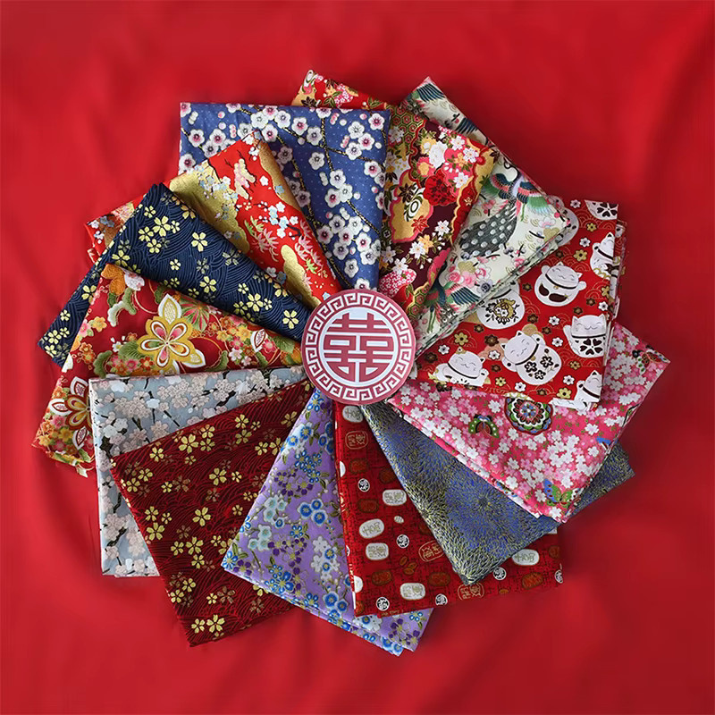 Japanisches Furoshiki Wickeltuch aus Baumwolle für Picknick und Geschenkverpackung, B/B: 70 x 70 cm, Mehrfarbig - Bild 4