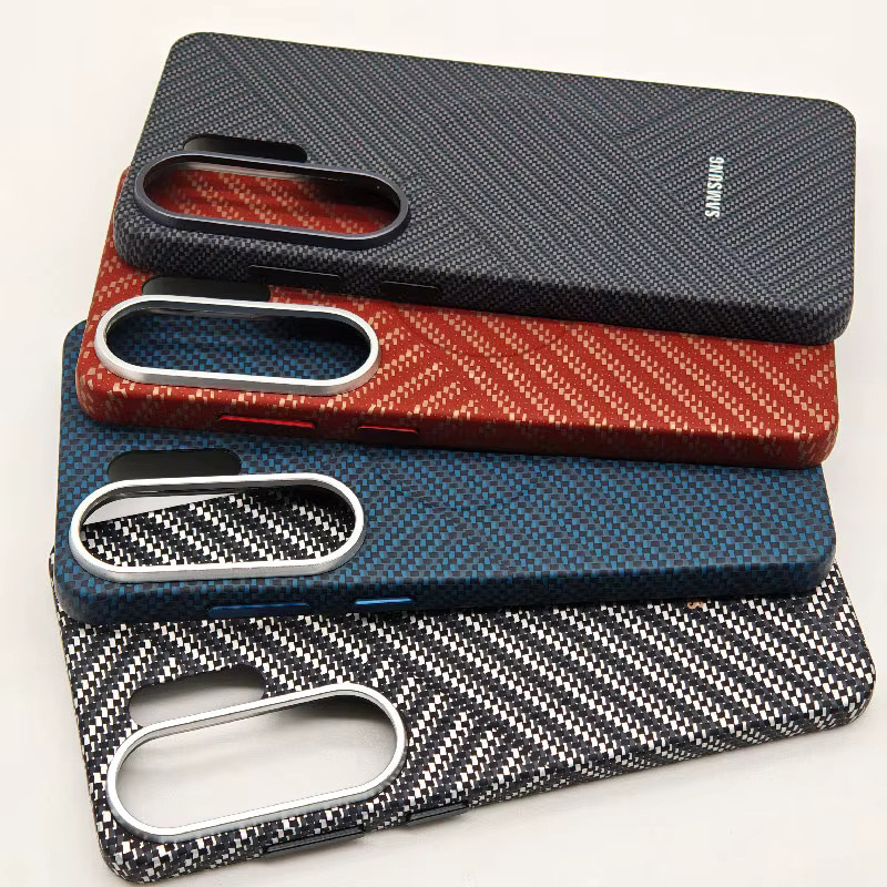 MagSafe Schutzhülle für Samsung Galaxy S25 Ultra und S26 Ultra mit Kevlar Kohlefaser-Textur in Blau und Multicolour, ultradünne magnetische Hülle - Bild 2