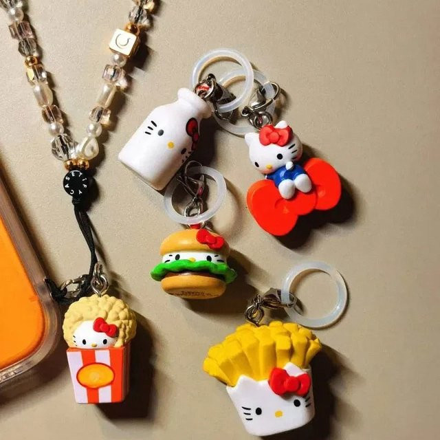 Sanrio KT Katze Pommes Frites Popcorn Lebensmittel-Regenschirm-Etikett Hängedekoration, Blindbox-Tasche - Bild 1