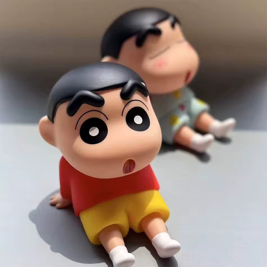 Bandai Crayon Shin-chan Boochan Q Version Anime Figur als Handyhalter und Deko-Ornament in Multicolor und Rot - Bild 2