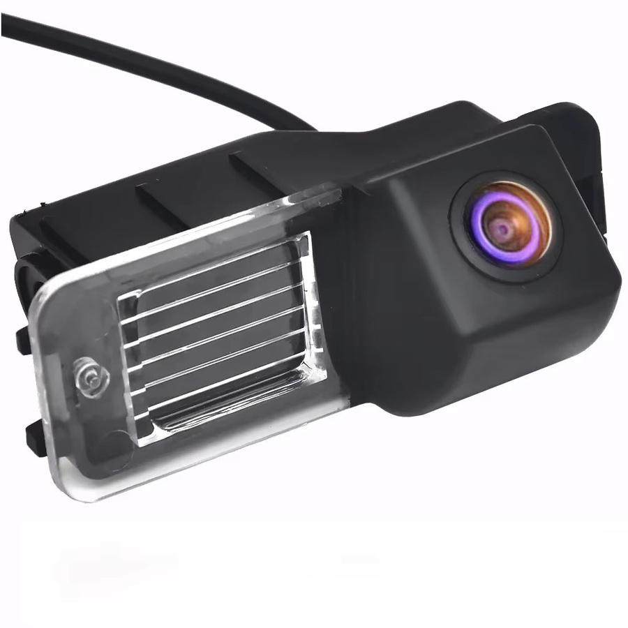 Auto Wayfeng WF Fisheye Rückfahrkamera mit 170 Grad Sichtwinkel und HD 1080P AHD Auflösung in Schwarz für VW Polo 6R, Golf 6, Passat, CC, Magotan und Bora - Bild 1