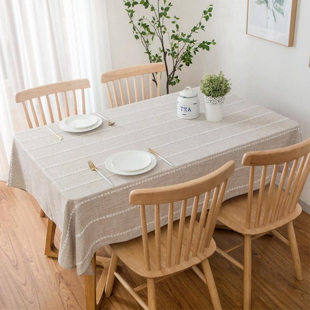 Binchi Outdoor Equipment Jacquard-Tischdecke rechteckig beige mit 2 Kissen 45 x 45 cm - Bild 1