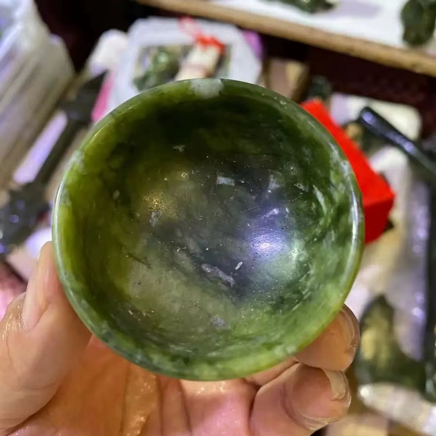 TAIHESJ Xiuyan Jade Tee Tasse aus Naturstein in Grün, Durchmesser: 6 cm - Bild 2