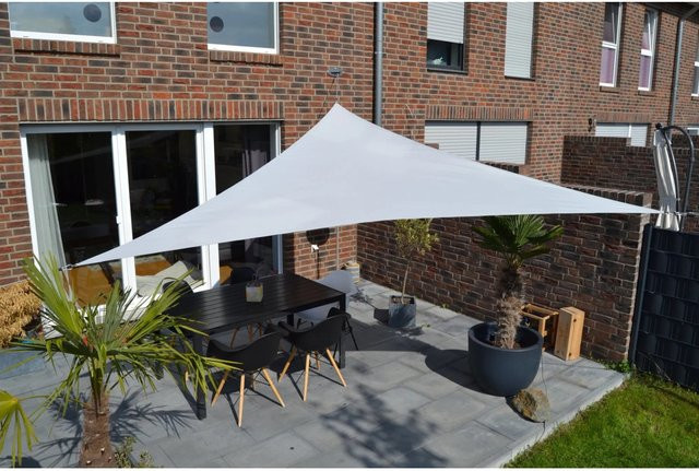 Floracord Dreiecksonnensegel aus Polyester in Silbergrau, B/T/H: 460 x 460 x 460 cm - Bild 1