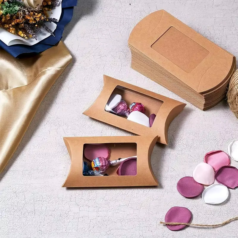 Kraftpapier-Kissenboxen mit transparentem Sichtfenster für Geschenkverpackungen in Weiß, Braun und Schwarz - Bild 4