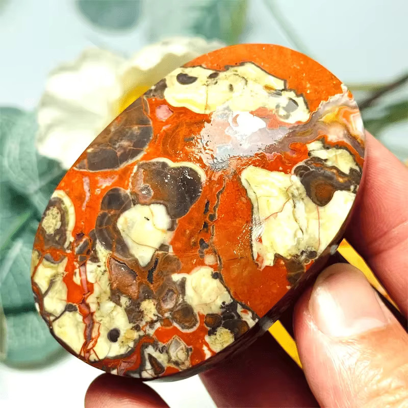 CrystalHola Geld-Achat Handstein in Goldbraun, polierter ovaler Kristallstein zur Dekoration - Bild 3