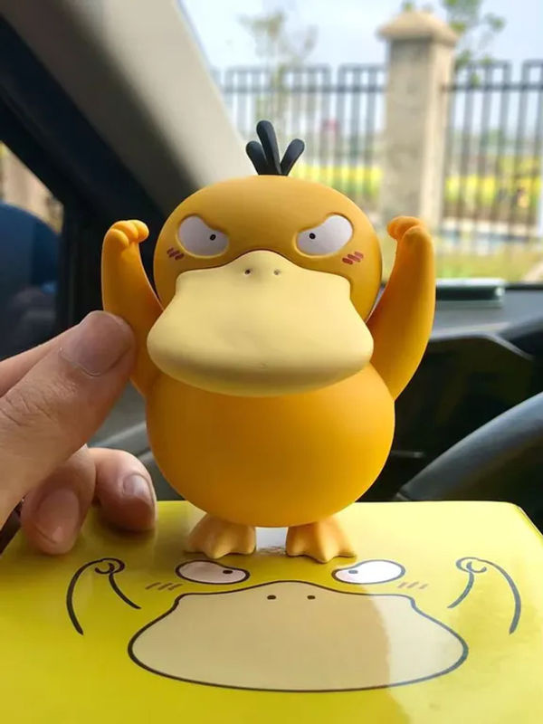 TAKARA TOMY Pokemon Psyduck Action Figure aus Kunststoff, gelbe Anime Modell Statue zur Desktop Dekoration - Bild 7