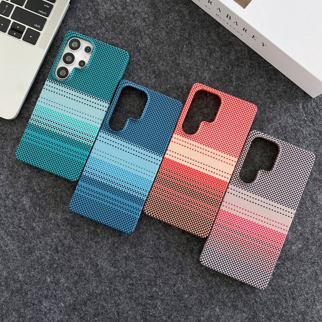 Sunset Ultra Thin Magnetische Schutzhülle mit Carbon Fiber Textur für Samsung S25 S24 S23 Ultra Plus in Orange Multicolour mit Wireless Charging Unterstützung - Bild 1