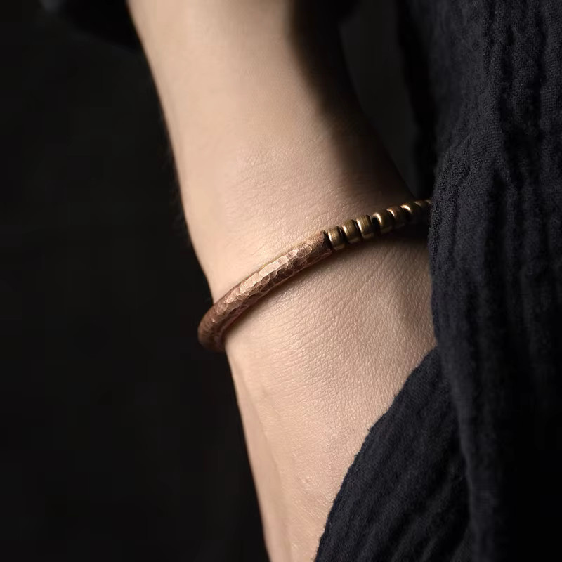 reikinn Armband, Kupfer, gehämmert, oxidiert, Unisex - Bild 2