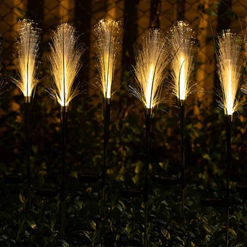 Wasserdichte Solar Gartenleuchte in Form von Binsen mit warmweißem Licht für die Wegbeleuchtung im Außenbereich - Bild 3