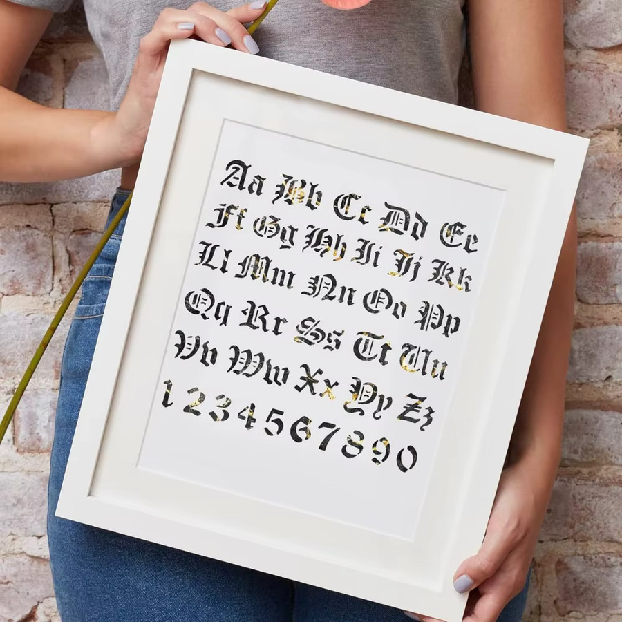 Gothic Alphabet und Zahlen Schablone zum Malen und Gravieren für Holz oder Leder, 15,6 x 15,6 cm - Bild 3