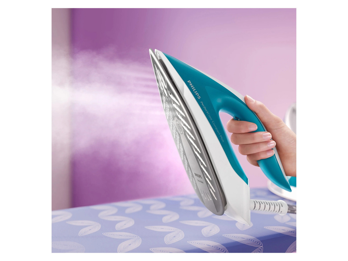 Philips PerfectCare Compact Plus GC7920/20 Dampfbügelstation mit 2400W in Hellblau und Weiß - Bild 3