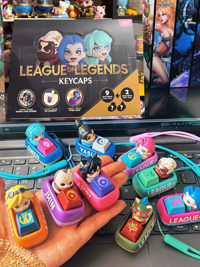 Soap Studio League of Legends Keycap Blind Box Anhänger - Bild 7