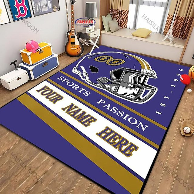 Personalisierter Fußballteppich mit Name und Nummer von HGHT, blaue Sportmatte aus Polyester für Wohnzimmer, Schlafzimmer, Garten oder Balkon, B/T: 60 x 40 cm - Bild 1