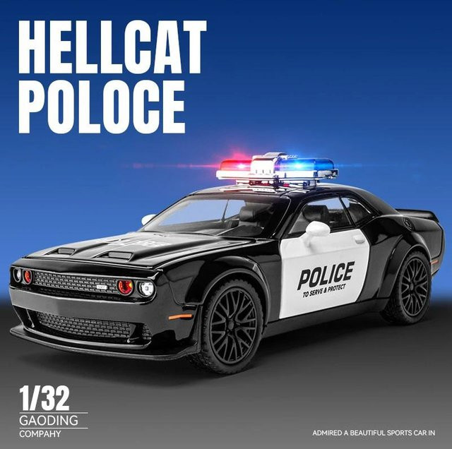 Platinum Challenger Hellcat Redeye, Modell, 1:32, Metall, Sound und Licht, ab 14 Jahren - Bild 1
