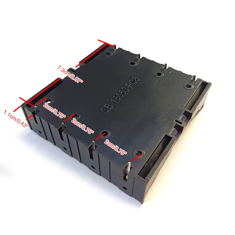 Fomscvka 18650 Power Bank Gehäuse mit AAA Batteriespeicher Box und Anschlusskabel in Schwarz - Bild 2