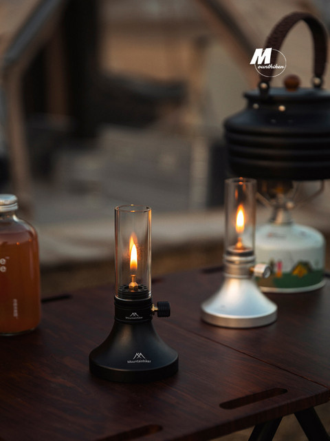 MOUNTAINHIKER Windfester Gasbrenner als Kerzenlichtlampe für Outdoor-Camping und Zeltbeleuchtung in Silber und Transparent - Bild 1