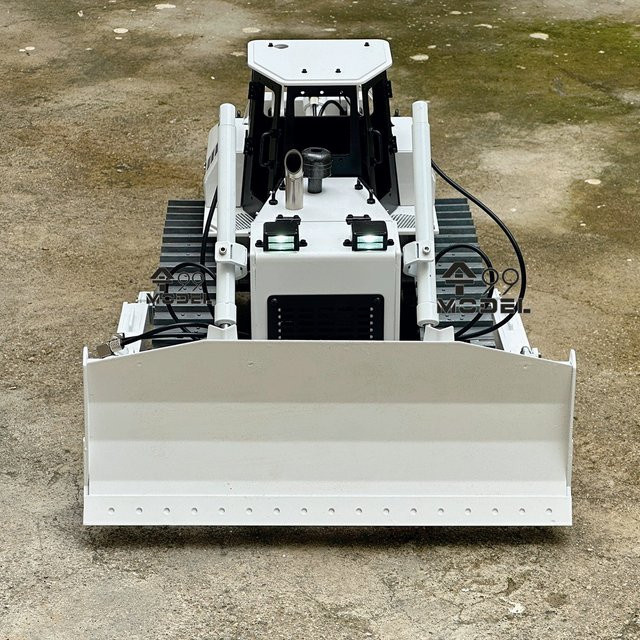 AT 99 MODEL Metall RC Bulldozer, 1:14, ferngesteuert, mit Beleuchtungssystem - Bild 1
