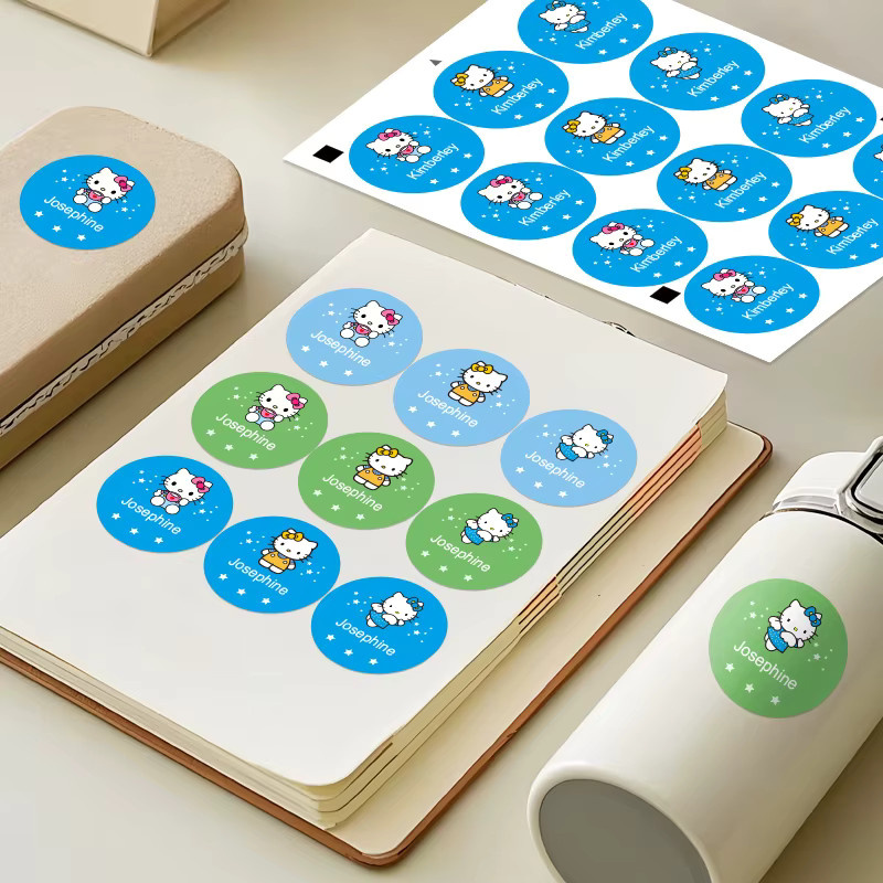 Sanrio Hello Kitty Namensaufkleber aus Kunststoff für Smartphone-Hüllen, Tablets und E-Reader - Bild 2