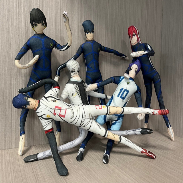 Crunchyroll Blue Locks Plüschtier, Stoffpuppen, Isagi Yoichi, Bachira Meguru, Nagi Seishiro, Chigiri Hyoma - Bild 1