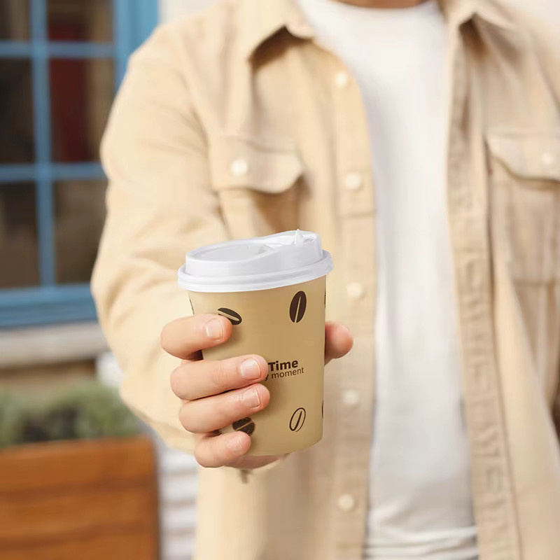 Einweg-Kaffeebecher aus Papier mit Deckel von Easy Time, 12oz, aus Bambuszellstoff, beige, für heiße und kalte Getränke - Bild 2