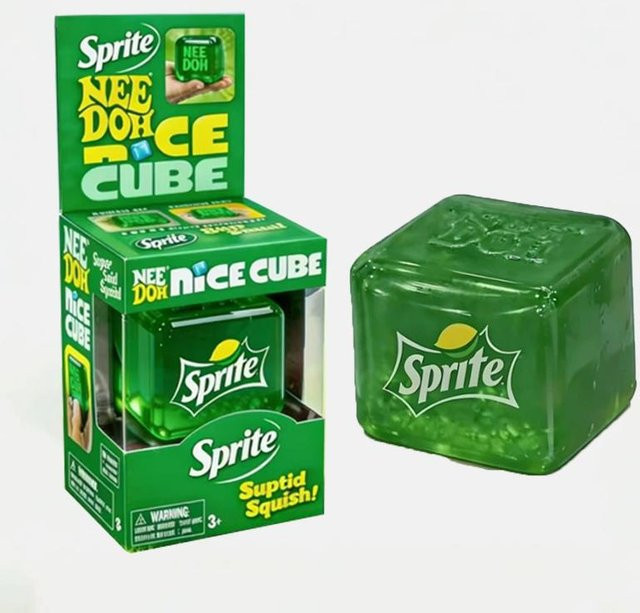 NeeDoh Dr Pepper Nice Cube Squishy, Weicher Quetsch-Fidget-Würfel - Bild 1