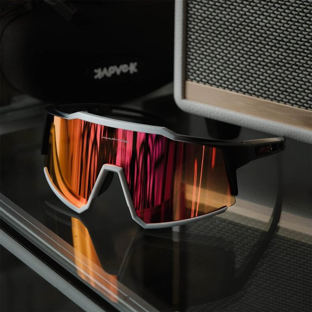 Kapvoe Sportsonnenbrille, Vollrand, Kunststoff, Wrap - Bild 1