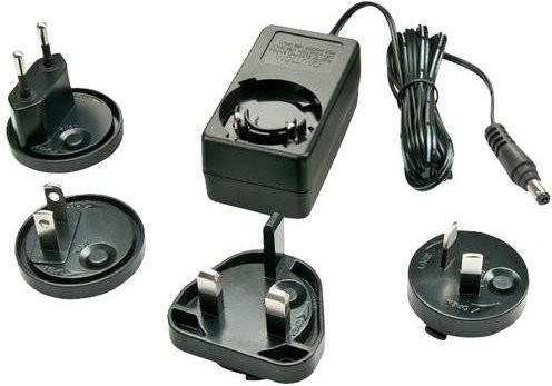 Lindy 73807 AC/DC-Einbaunetzteil 12V 1.25A mit Barrel-Stecker in Schwarz - Bild 1