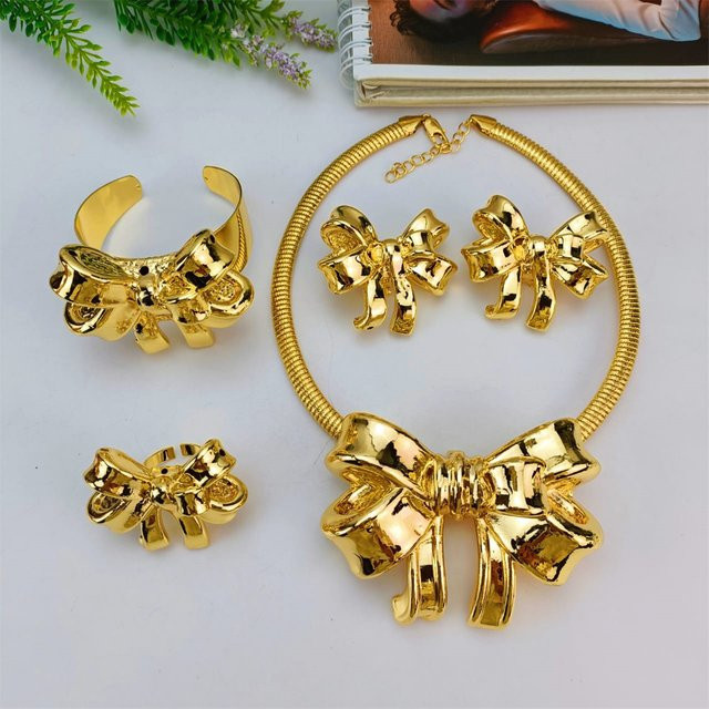 Emma Schmuck-Set Halskette, Ohrringe, Gold, Damen - Bild 1