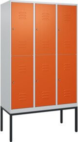 C+P Doppelstock-Spind Classic PLUS mit 3 Abteilen, Stahlkonstruktion, Zylinderschloss, Farbe: Reinorange, H x B x T: 212 x 120 x 50 cm - Bild 1