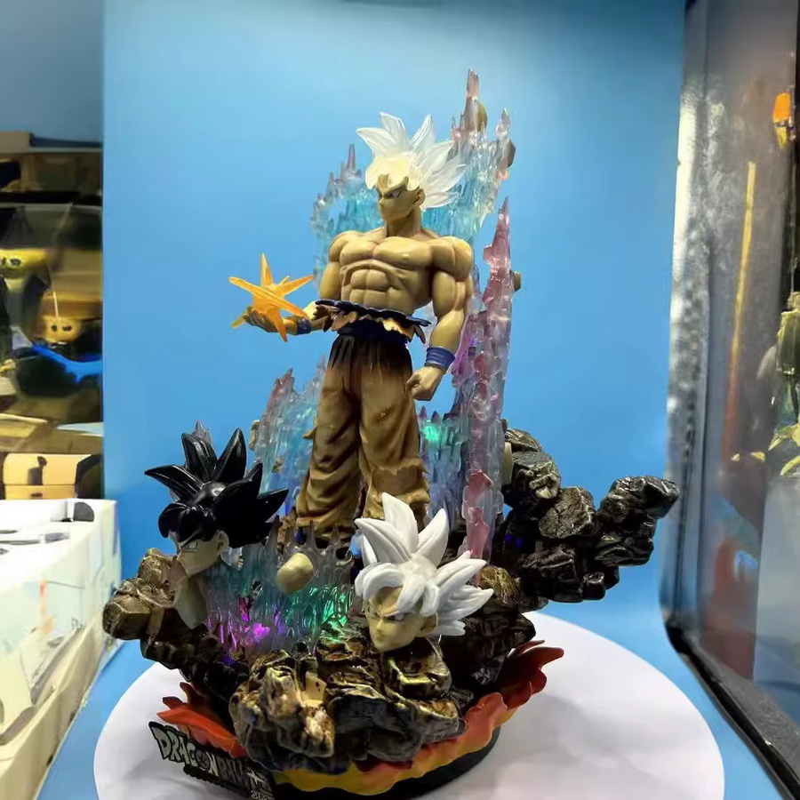Bandai Dragon Ball Son Goku Ultra Instinct Figur, 35 cm, Statue - Bild 2