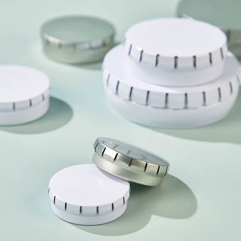 5-teiliges Mini-Bonbondosen-Set aus Metall in Weiß, runde Pillendose und Schmuckbox, B/T/H: 3,5 x 2,3 x 0,75 cm - Bild 1