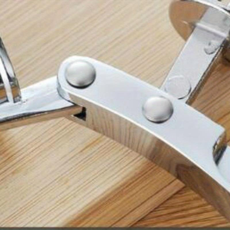 Ergonomische Knoblauchpresse aus Zinklegierung von Ni Ni in Silber - Bild 2