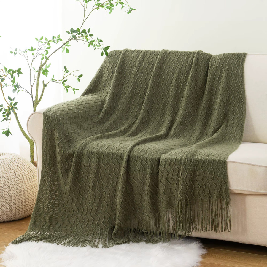Battilo Grüne Strickdecke mit Quasten, karierte Sofadecke für das Bett, B/B/H: 152 x 127 x 1 cm - Bild 2