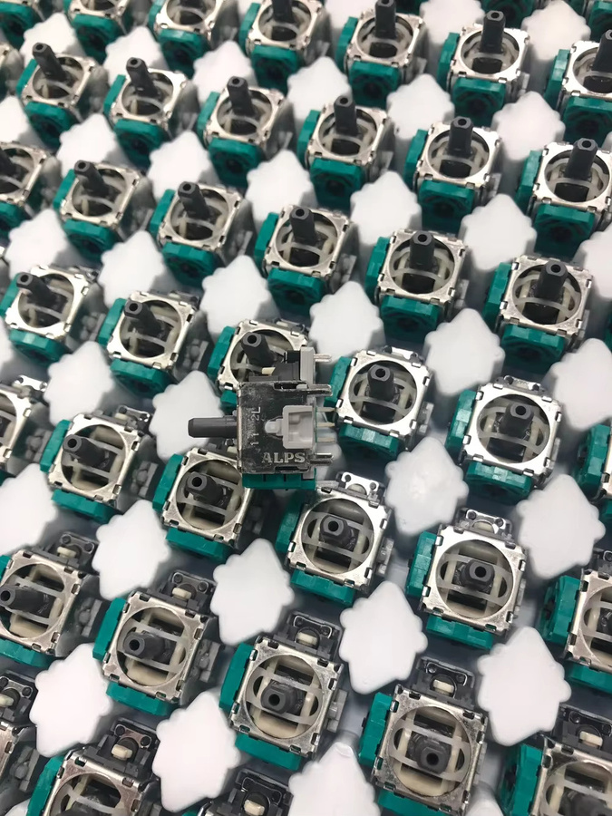ALPS 3D-Joystick Ersatz-Potentiometer für Xbox One, Slim, Series S und Series X Gamepad-Controller in Multicolour - Bild 4