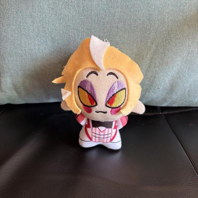 Yiran toy Hazbin Hotel Alastor Lucifer Morningstar Plüschtier, Rot, 10cm, ab 14 Jahren - Bild 1