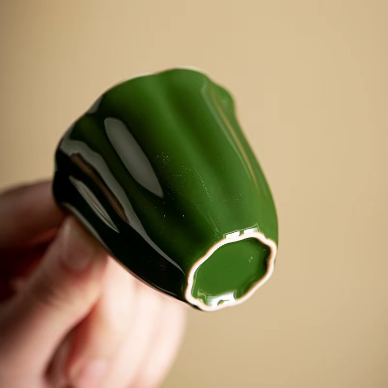 Smaragdgrüne Teetasse aus Keramik im Retro-Design für dein Kung-Fu-Teeset - Bild 4